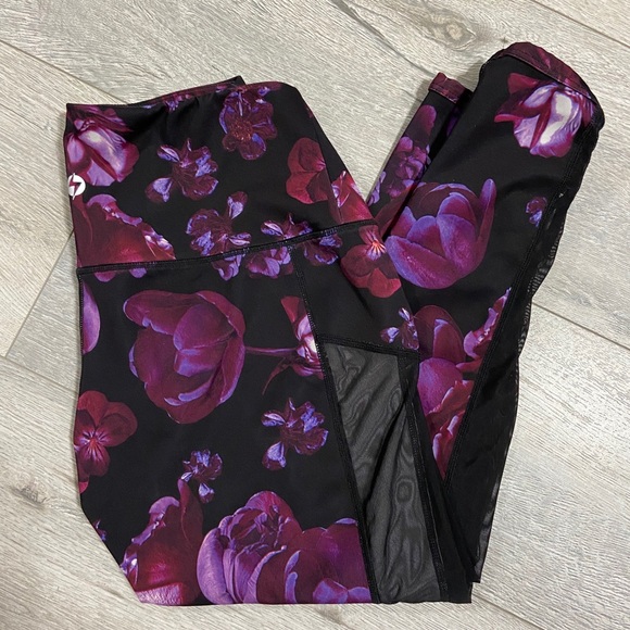 Popflex Active Dark Bloom Crop Legging - Picture 3 of 4